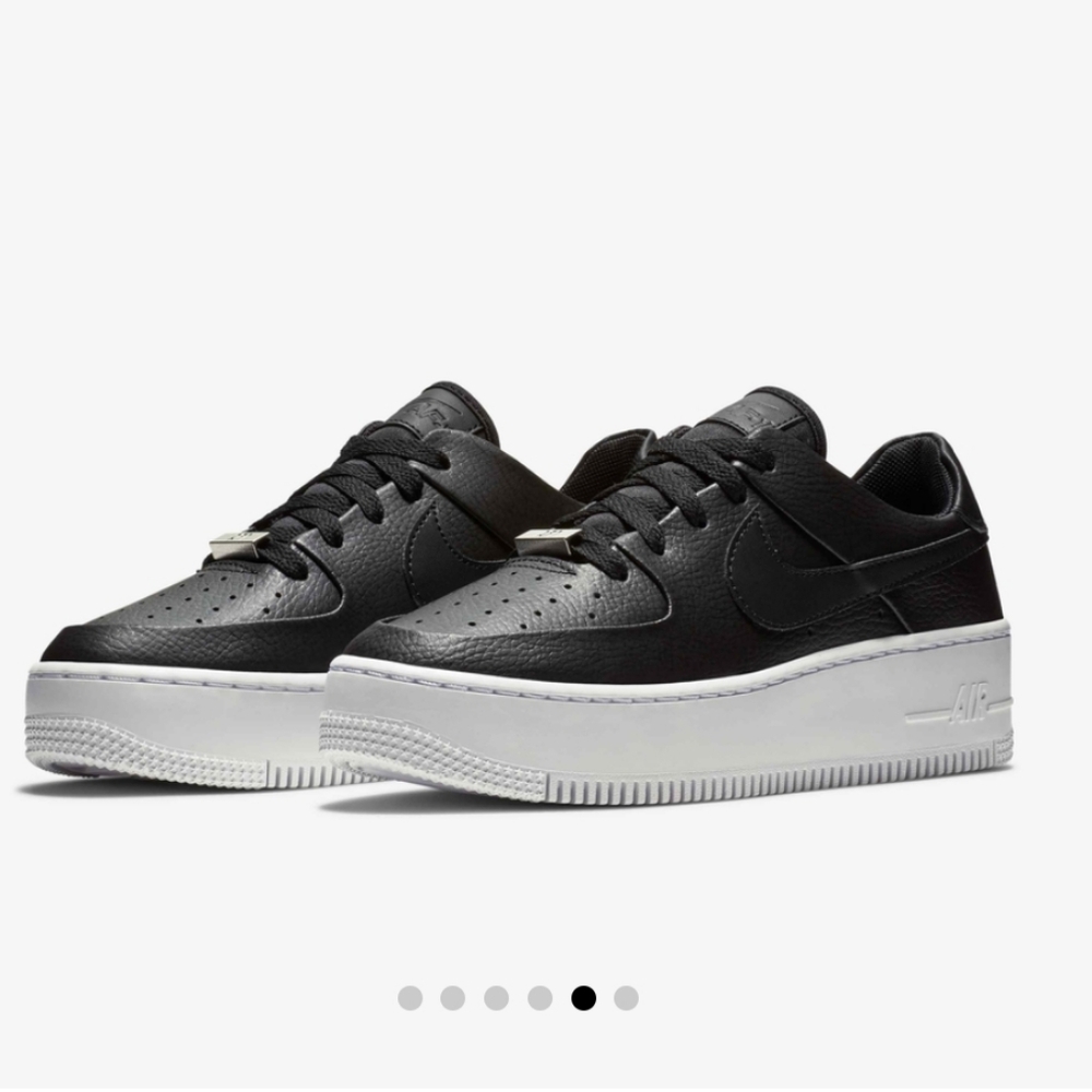Nike Air Force 1 Sage Low Sz 5